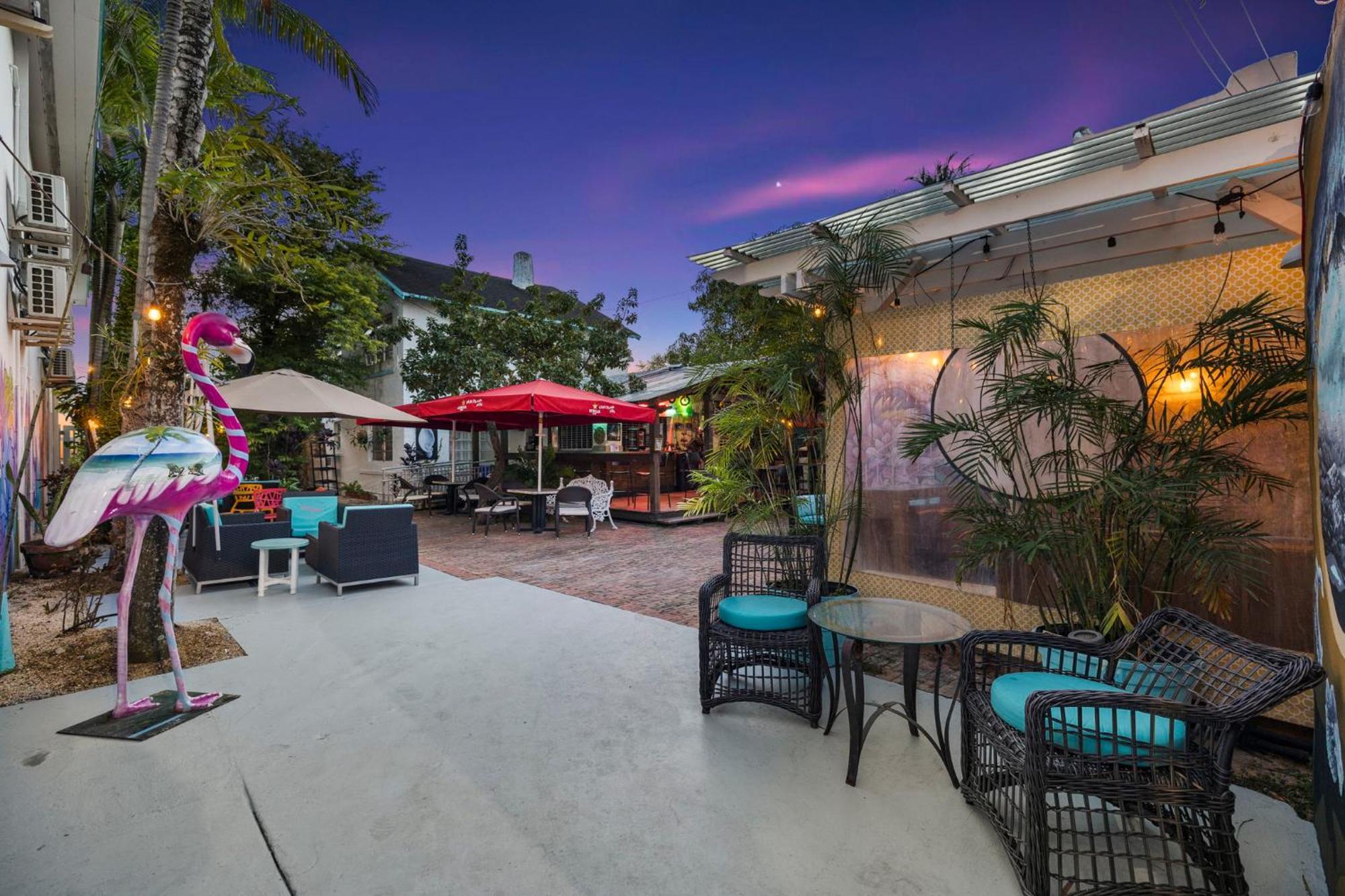 The New Yorker Hotel Miami Exterior foto