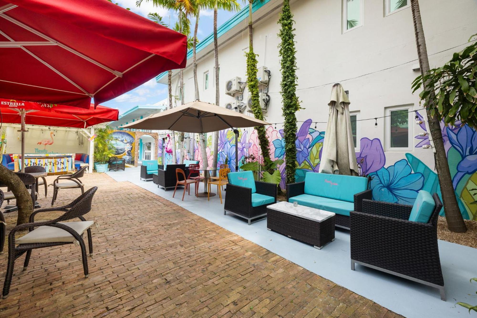 The New Yorker Hotel Miami Exterior foto